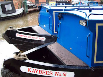 The narrowboats are grouped in classes The narrowboats are grouped in classes